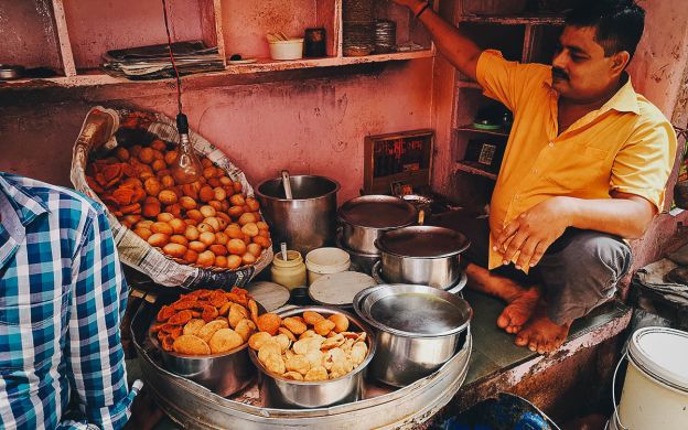 Spice of Life – Private Old Delhi Food Crawl and Spice Market Tour